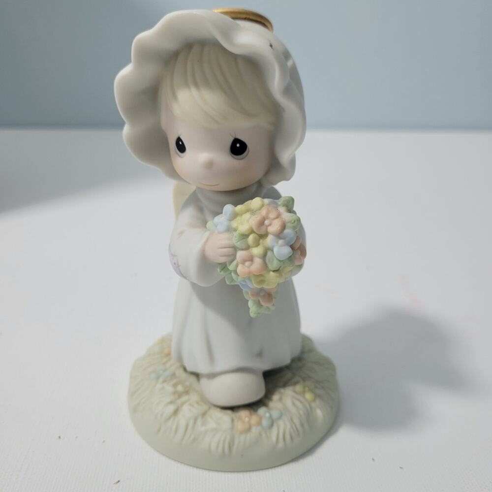 Precious Moments 1996 A Bouquet From God 5" Figurerine 91922-3Tclo